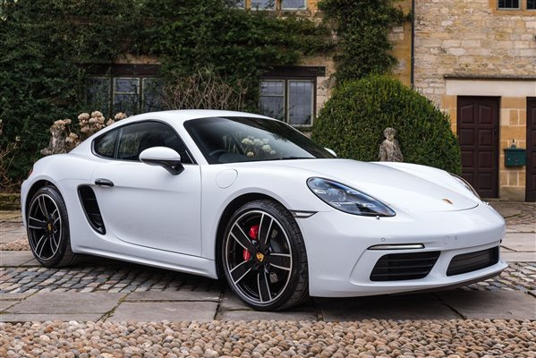 Porsche 718 Cayman S