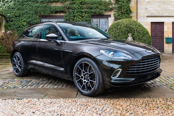 Aston Martin DBX