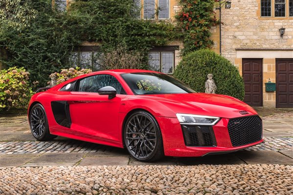 Audi R8 V10 Plus