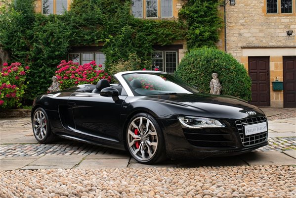 Audi R8 V10 Spyder 