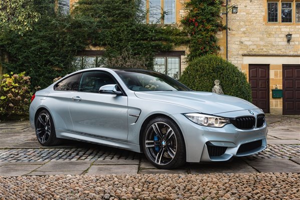 BMW M4 DCT