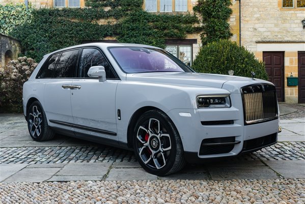 ROLLS ROYCE CULLINAN BLACK BADGE 